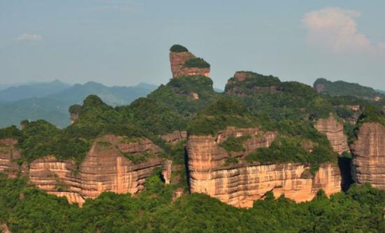 丹霞山在哪門(mén)票多錢(qián) 丹霞山在哪個(gè)省哪個(gè)市