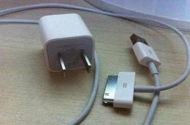 為什么充電器一會(huì)能充一會(huì)不能充