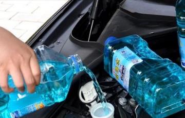 如何添加玻璃水 汽車玻璃水怎么加