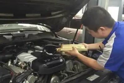 汽車首次保養多少公里?汽車首次保養一般多少公里?